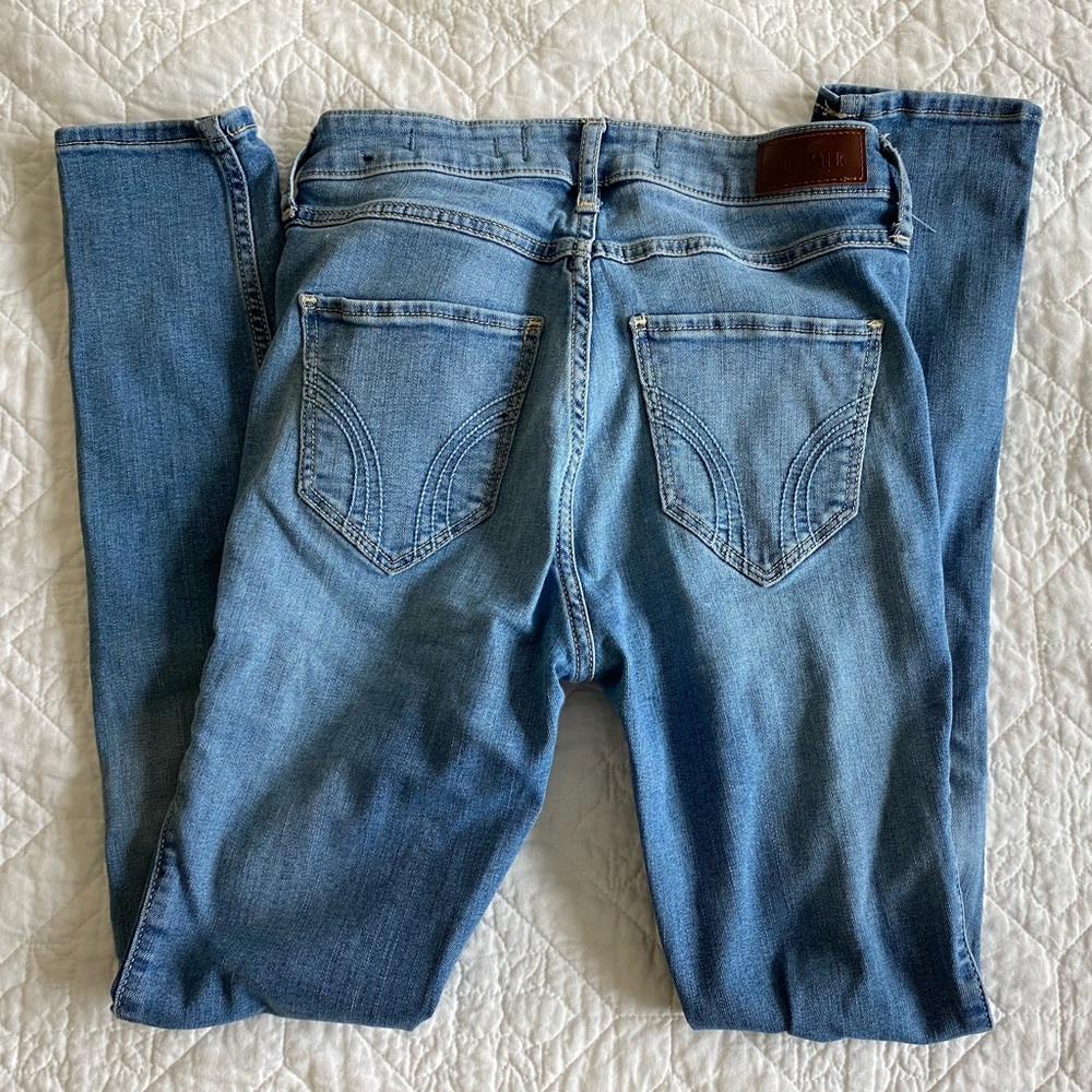 High Rise Ripped Super Skinny Jeans - Picture 4 of 5